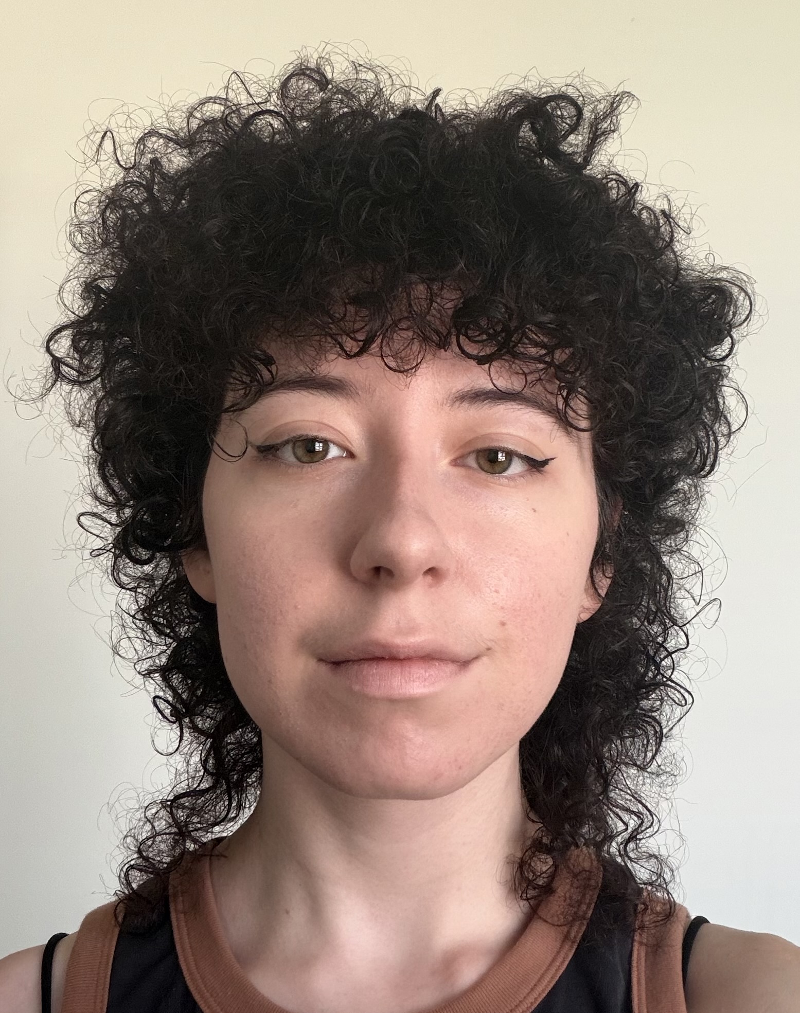 Headshot of Madison L'Hoste